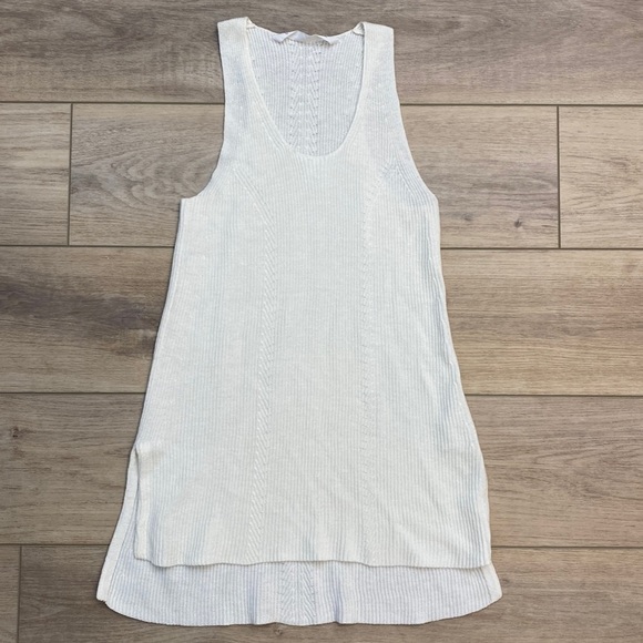Athleta | Escondida | Linen Blend Sweater Tank Top‎ - Picture 3 of 16